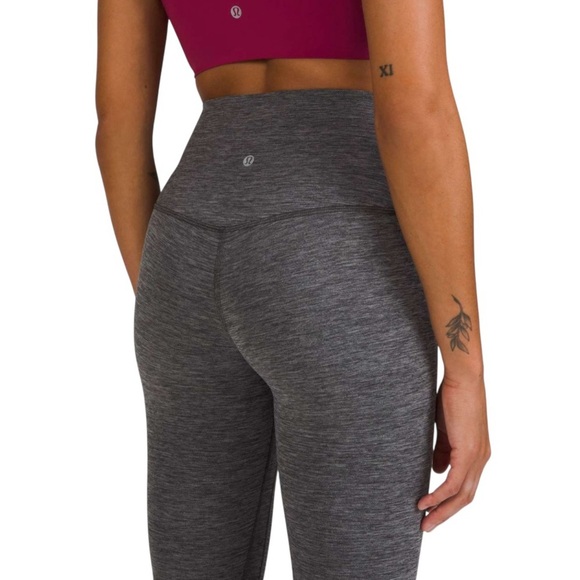 Lululemon Align High-Rise Pant 25" W5CZOS
Size 6 - Picture 4 of 10